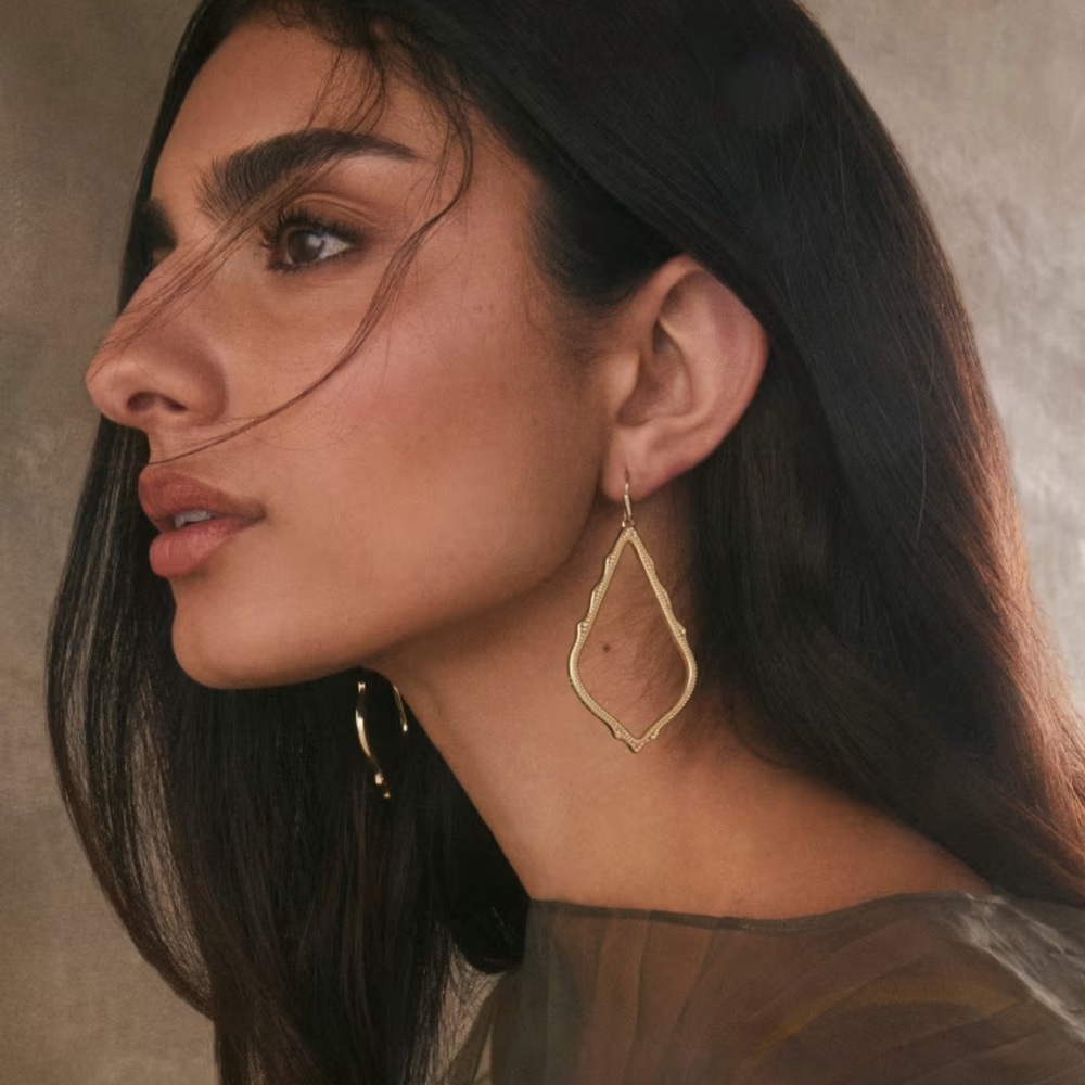 Kendra Scott Gold Sophee Drop Statement Earrings
